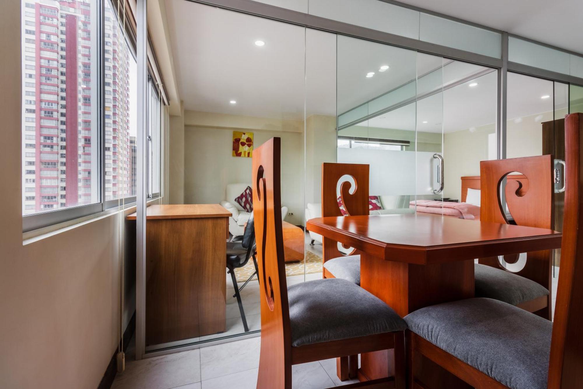 Luxstone Executive & Suites Ла Пас Екстериор снимка